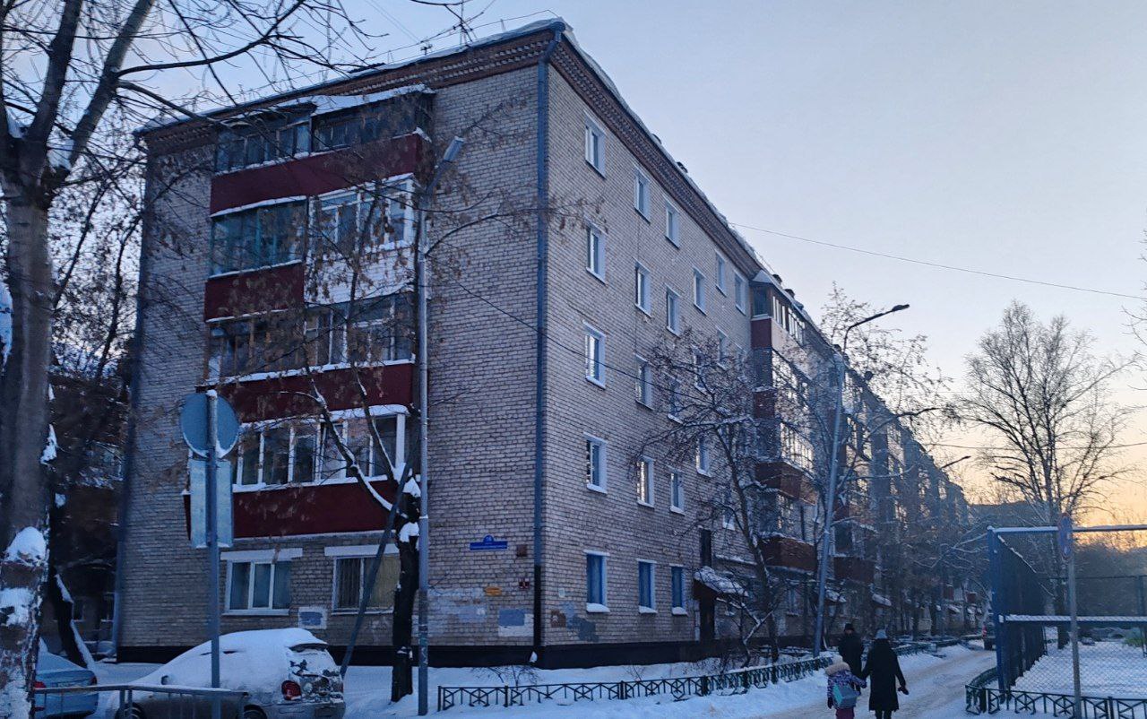 Тюмень, Проезд Геологоразведчиков, 16