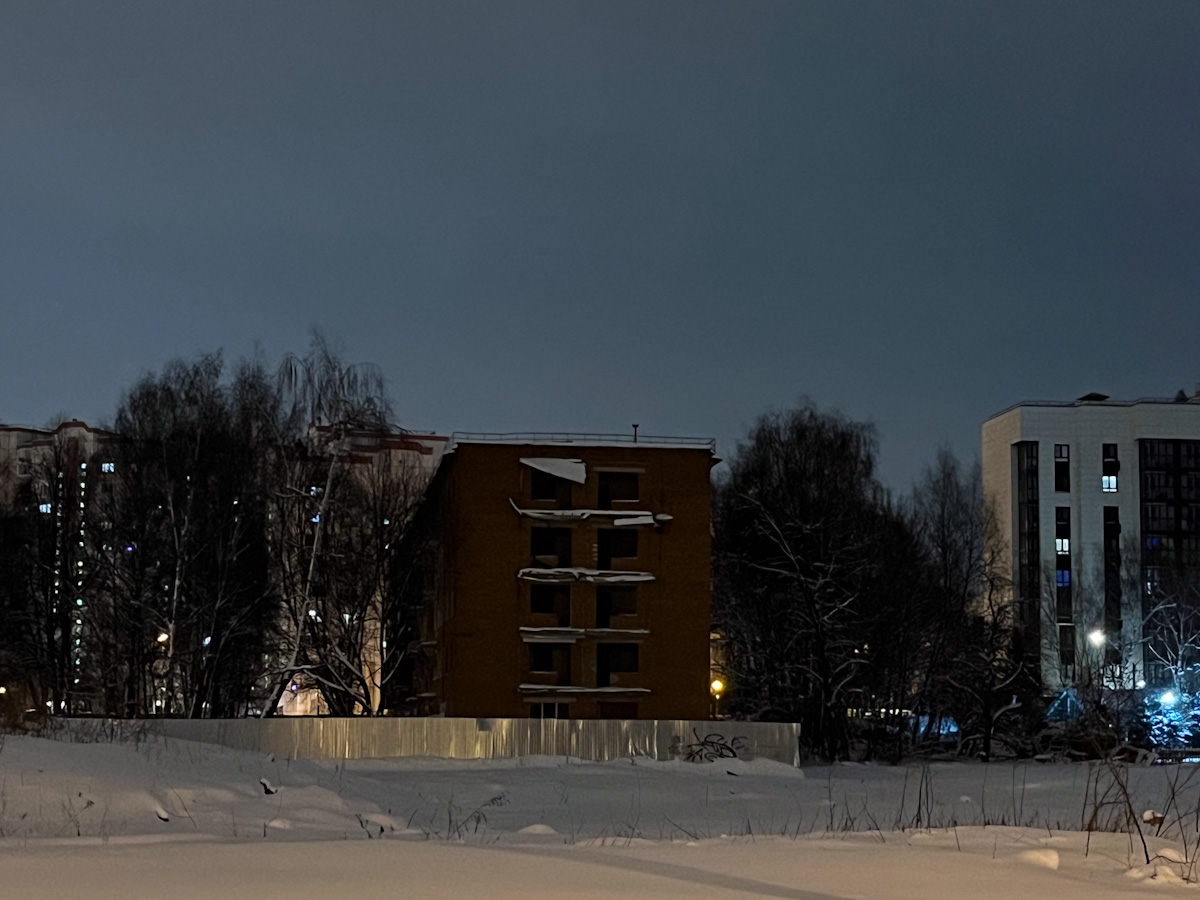 Москва, Краснолиманская улица, 27