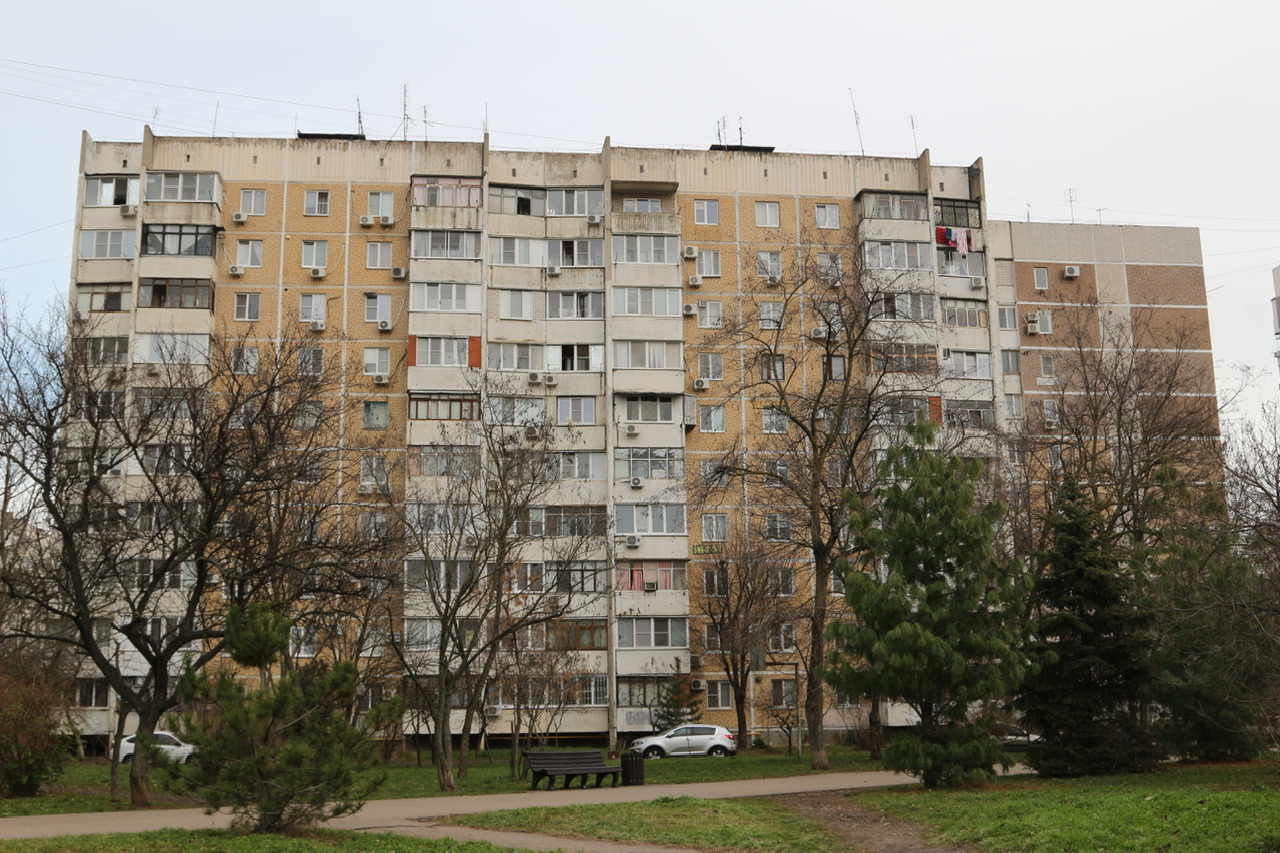 Krasnodar, Улица Бульварное Кольцо, 15