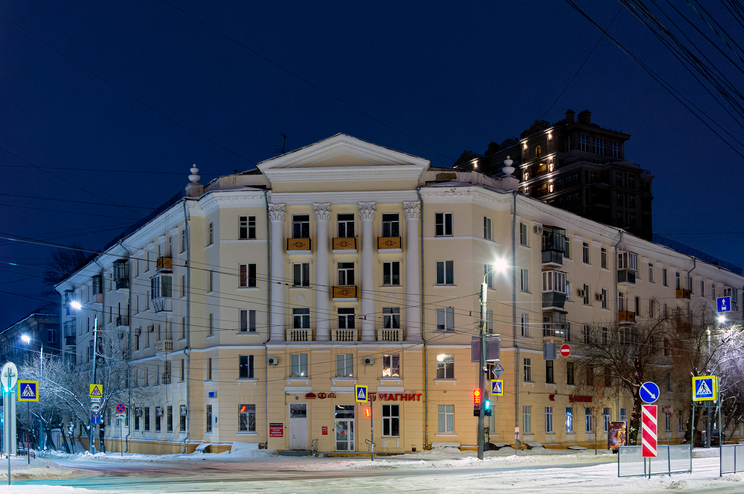 Челябинск, Улица Цвиллинга, 55А / Улица Орджоникидзе, 31