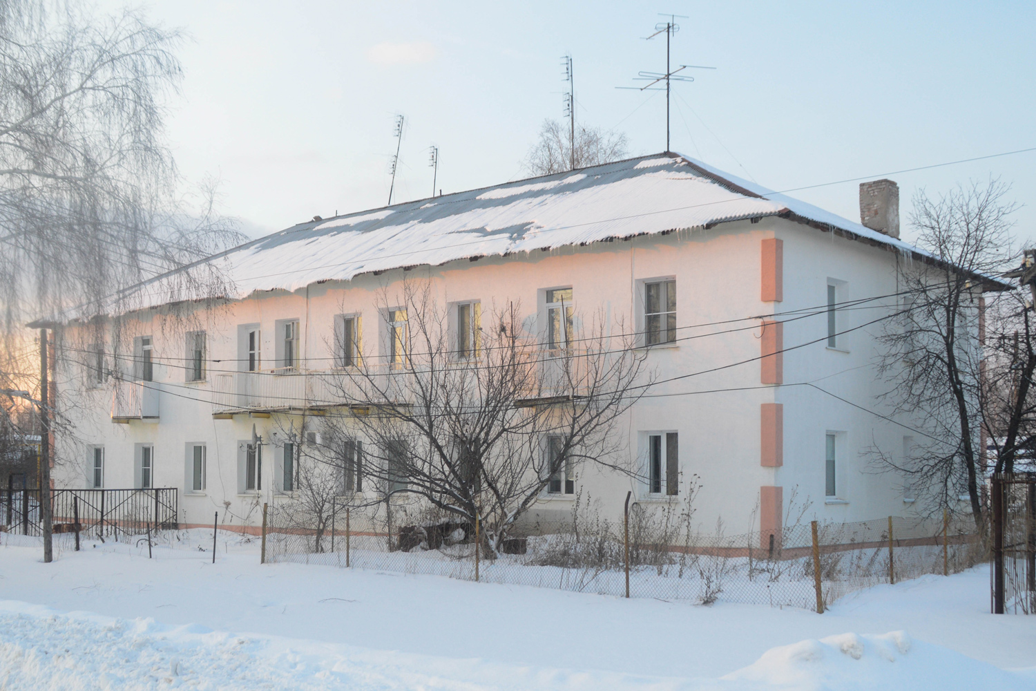 Кинель-Черкасский район, прочие н.п., с. Кротовка, Ленинградская улица, 18