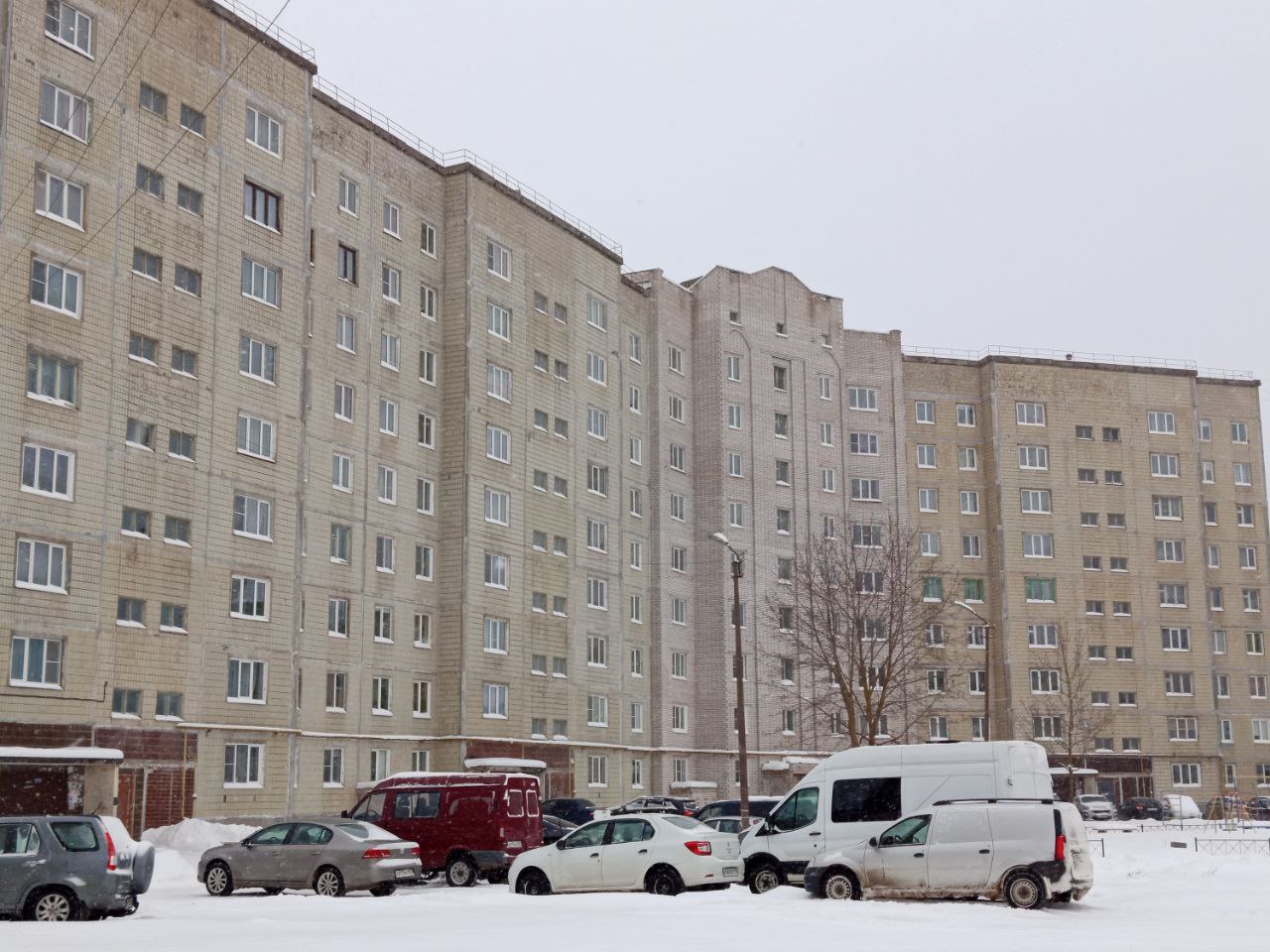 Пикалёво, 3-й микрорайон, 4