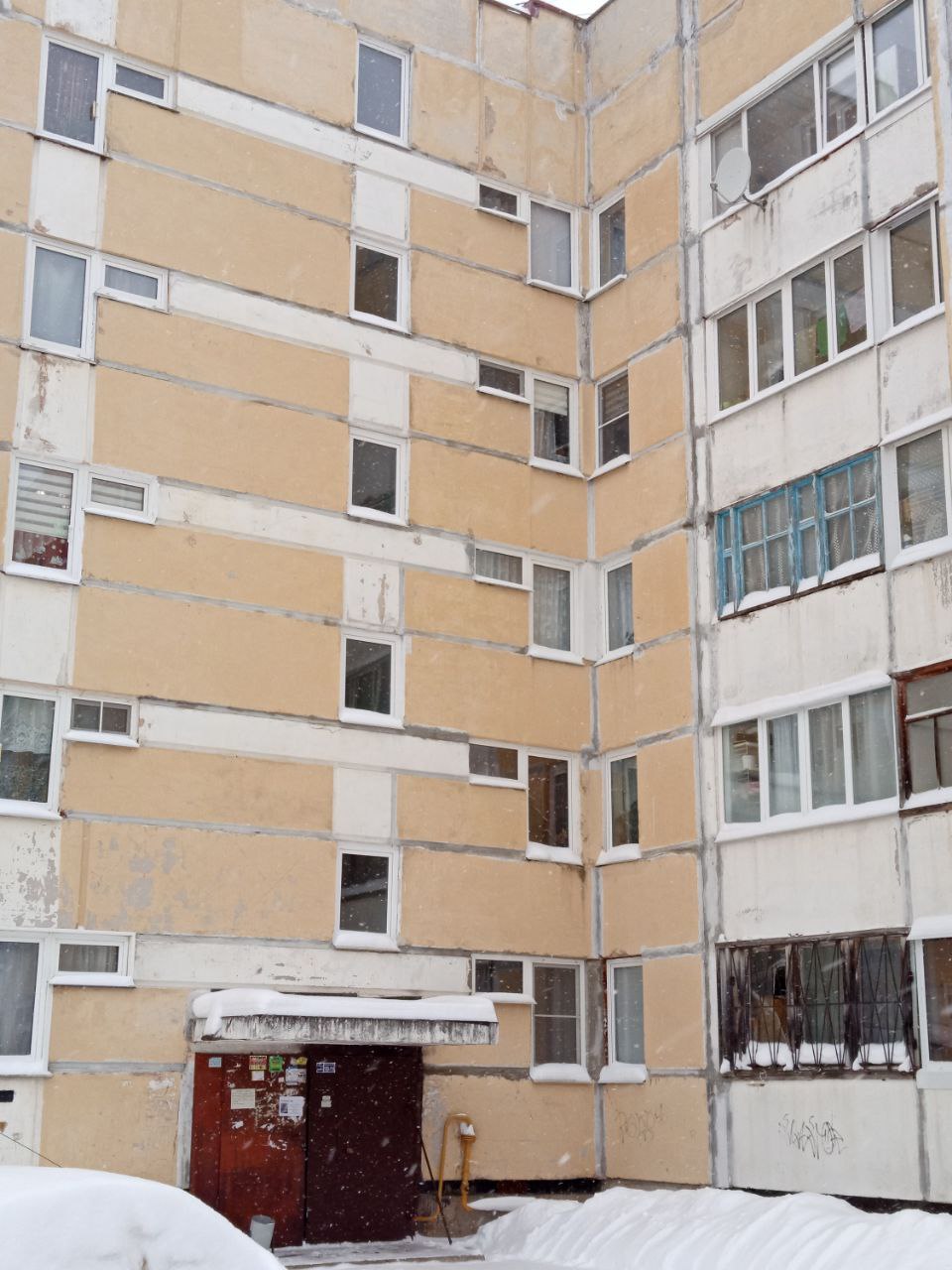 Пикалёво, 3-й микрорайон, 2