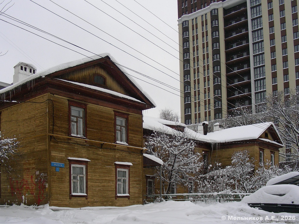 Нижний Новгород, Улица Искры, 5