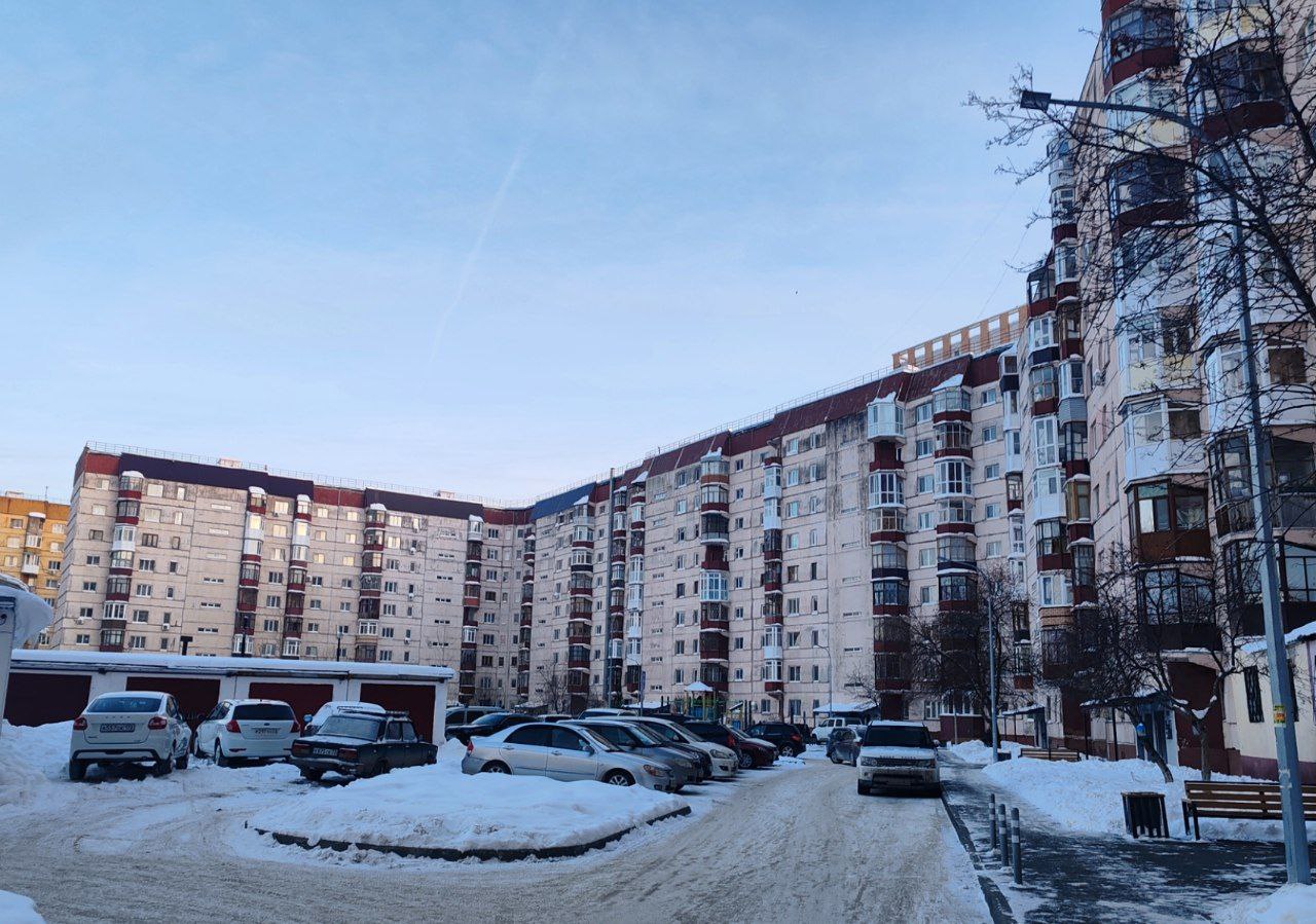 Тюмень, Улица Муравленко, 9