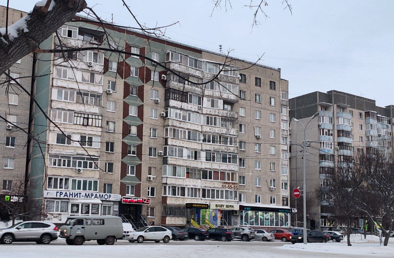 Тюмень, Улица 50 лет Октября, 21