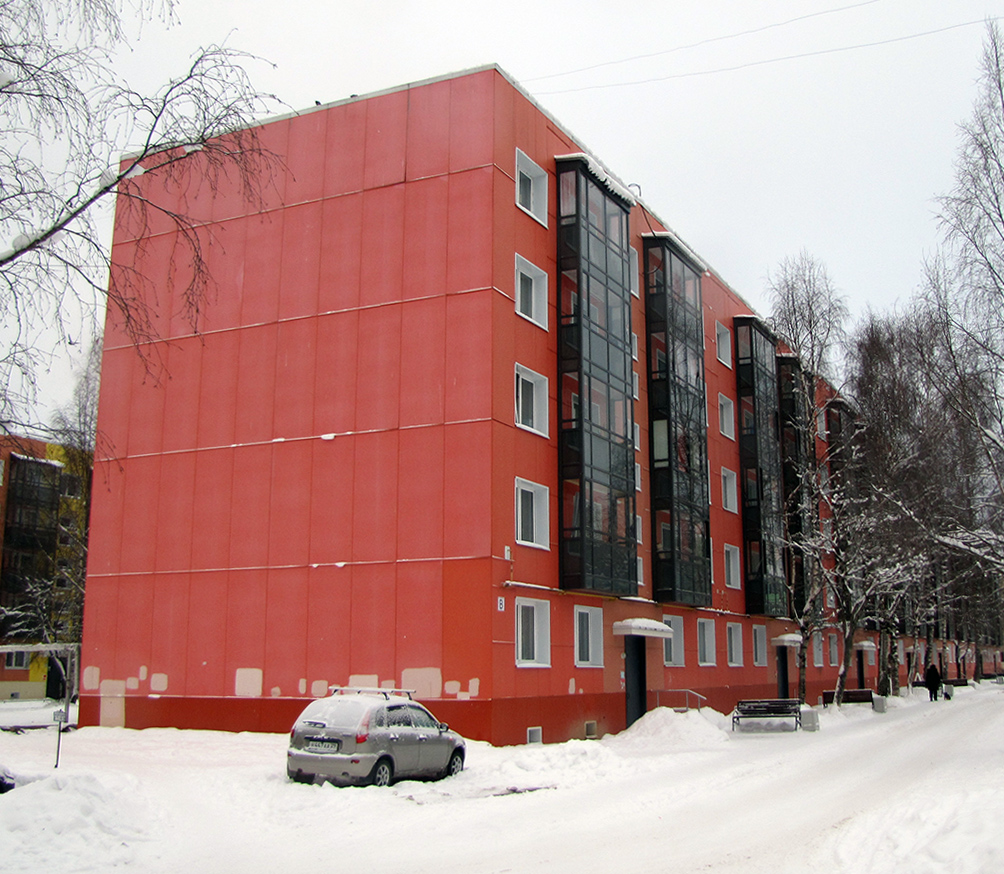 Мирный, Советская улица, 6