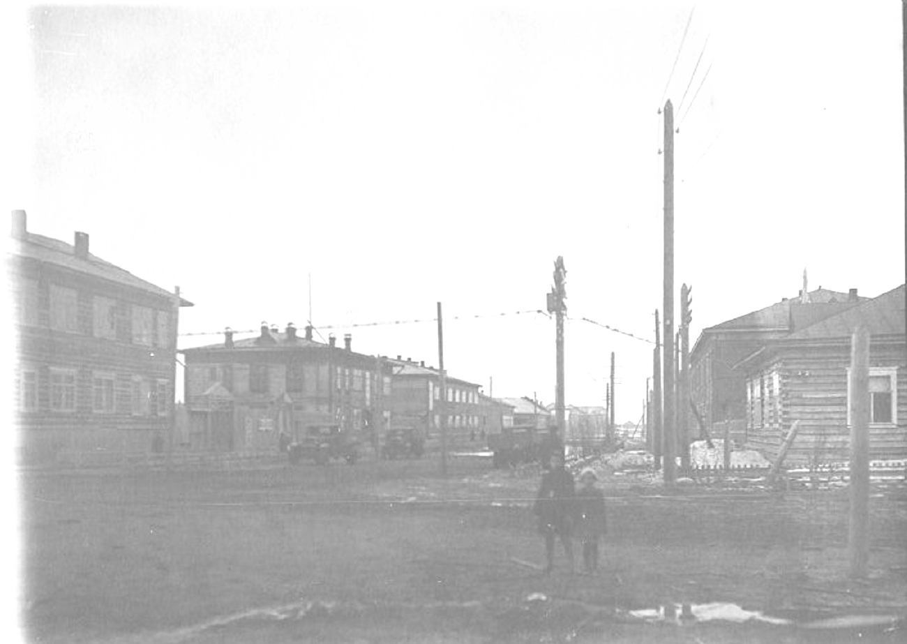 Naryan-Mar, Улица Выучейского, 13; Улица Выучейского, 15