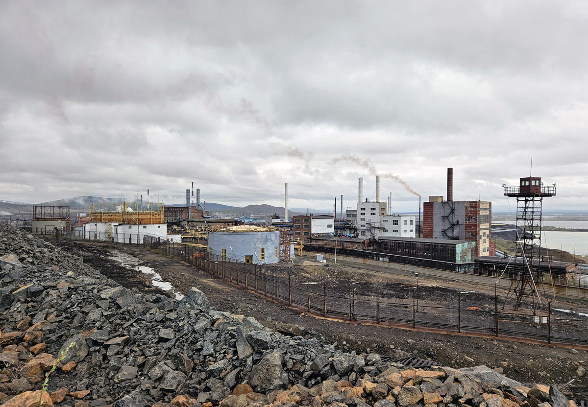 Мончегорск, Никелевое шоссе, *