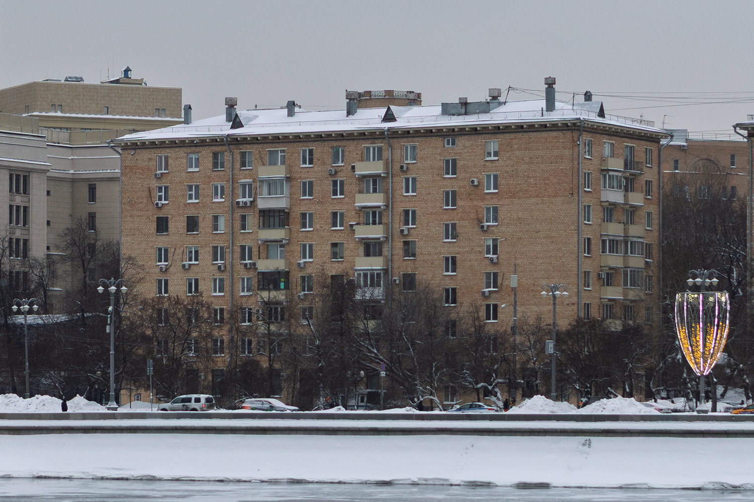 Moskwa, Фрунзенская набережная, 18