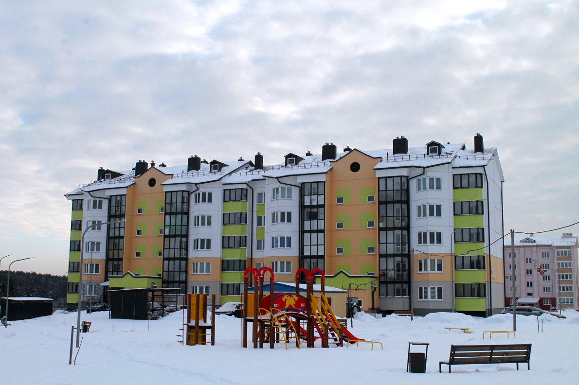 Столбцы, Улица Моторостроителей, 14 корп. 1