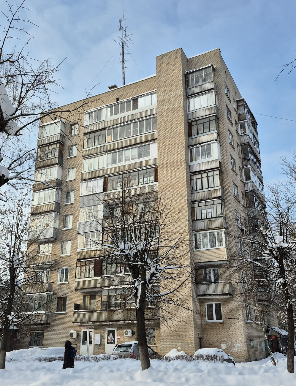 Protvino, Улица Ленина, 3