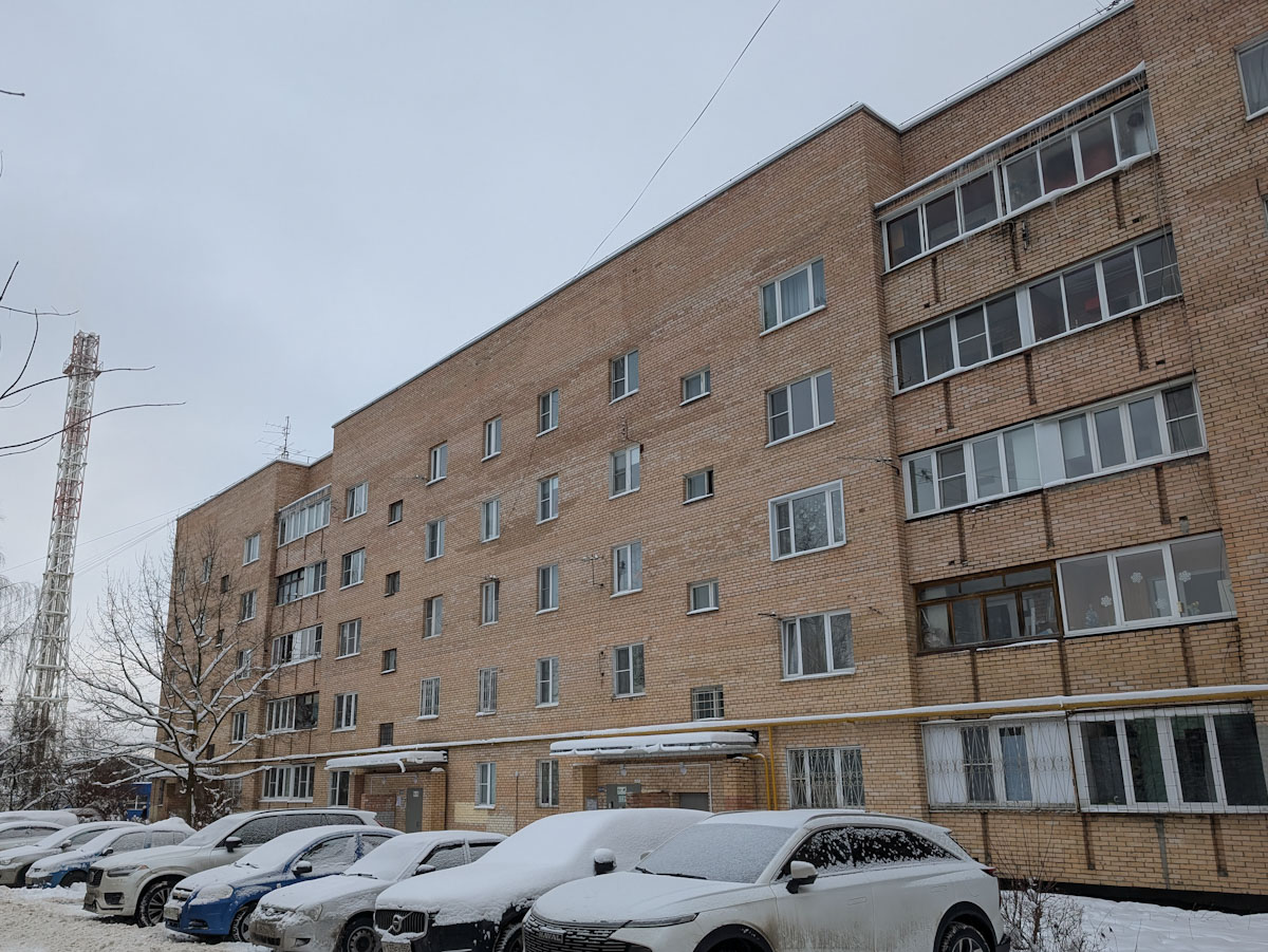 Podolsk, Микрорайон Климовск, Серпуховская улица, 3