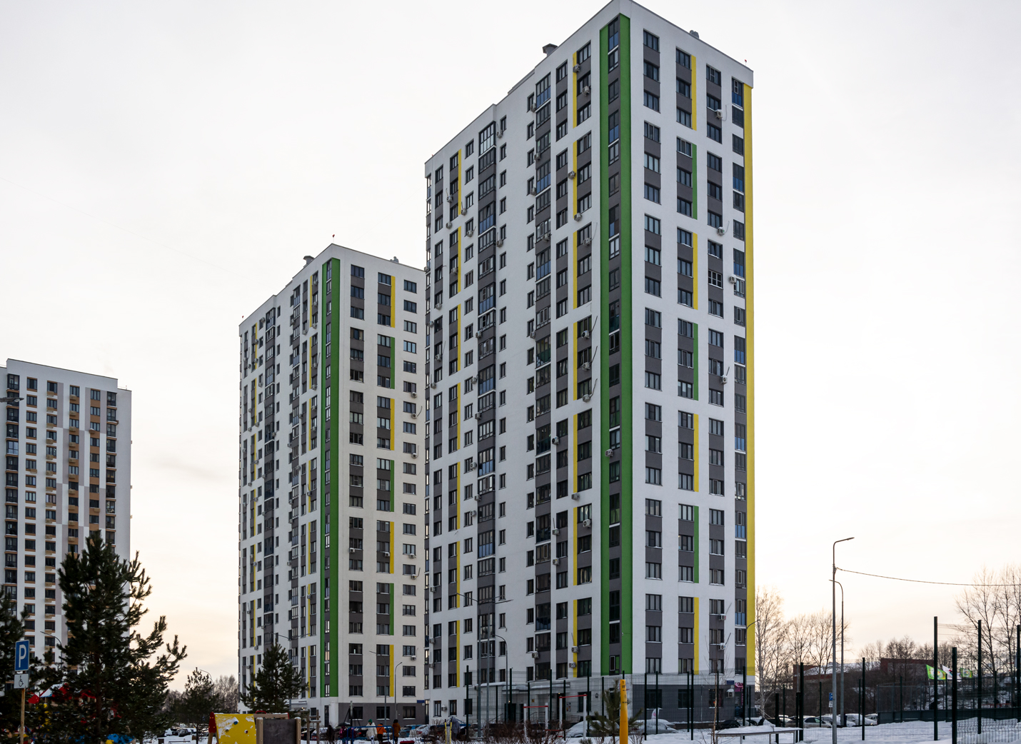 Уфа, Кустарёвская Набережная, 11; Кустарёвская Набережная, 9