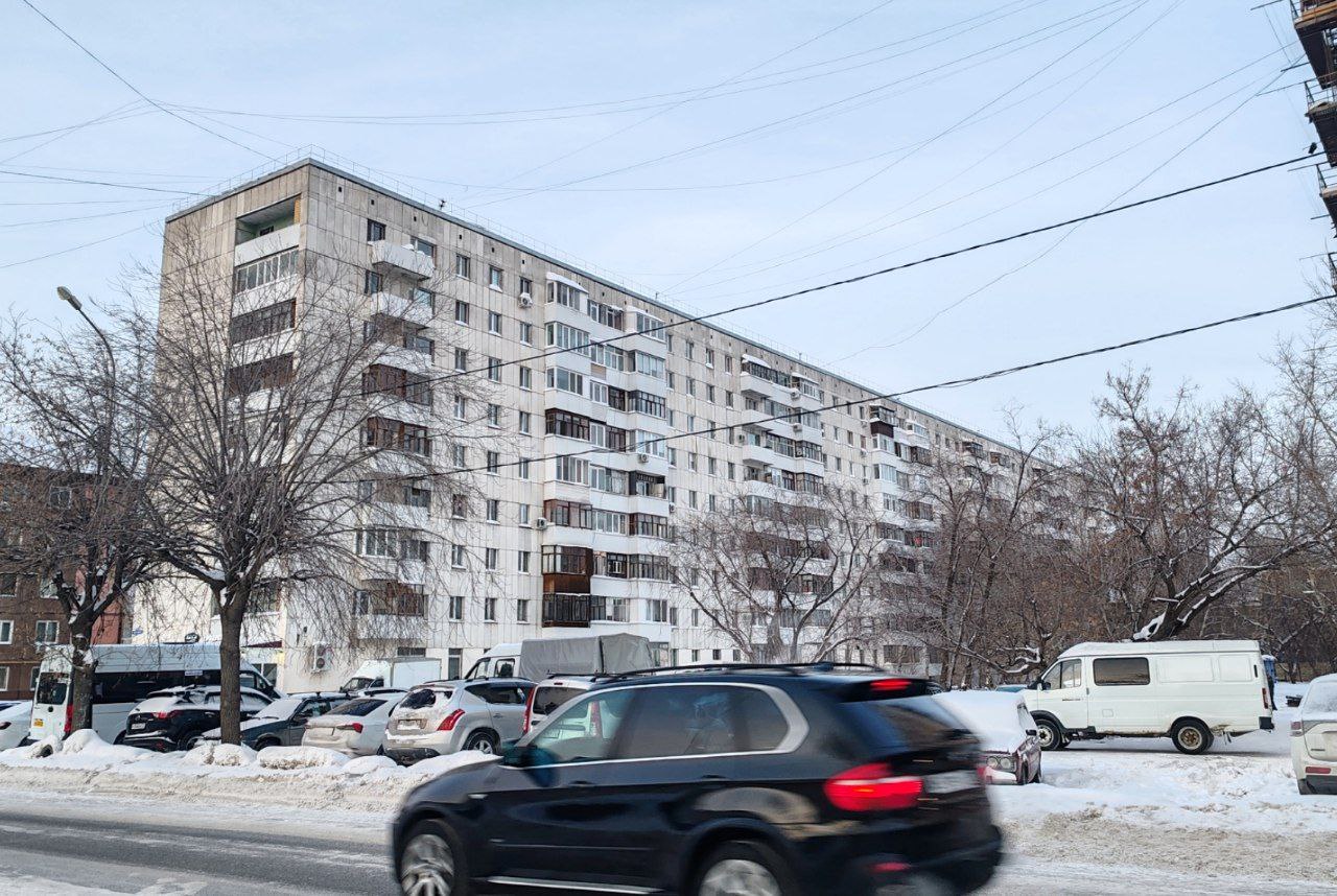 Тюмень, Улица Республики, 196