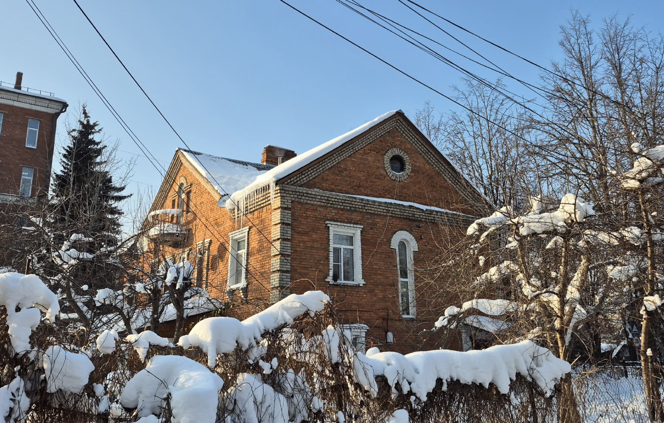 Видное, Школьная улица, 9