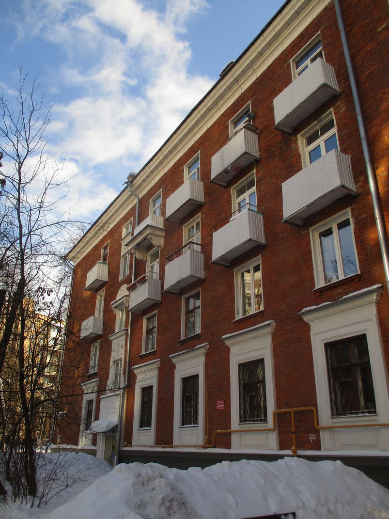 Москва, Средняя Первомайская улица, 12
