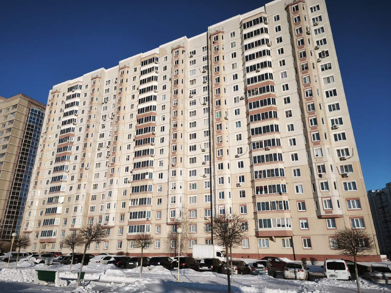 Kursk, Проспект Анатолия Дериглазова, 17