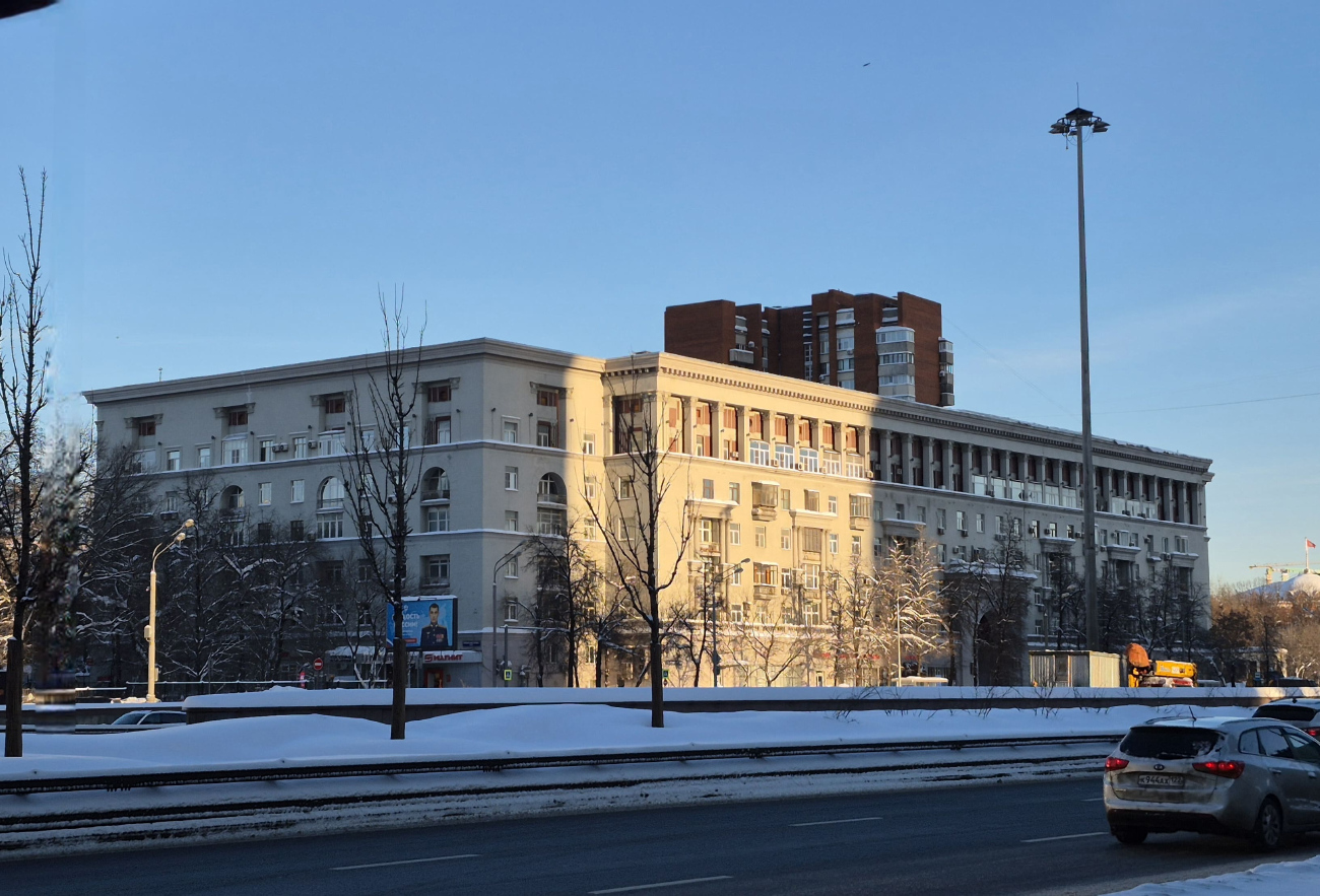 Москва, Ленинградский проспект, 44
