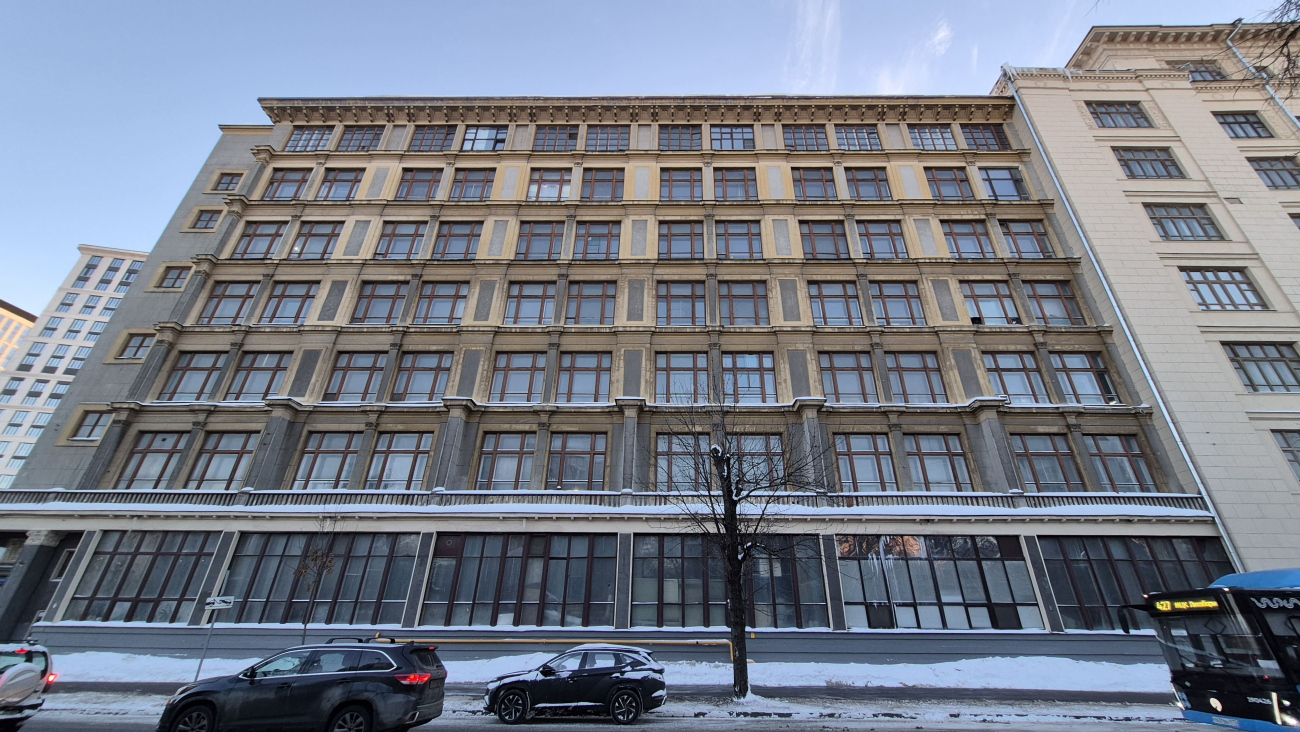 Москва, Улица Верхняя Масловка, 1