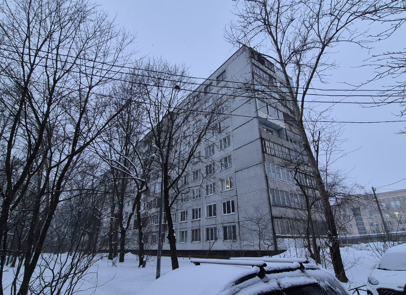 Санкт-Петербург, Улица Белы Куна, 25