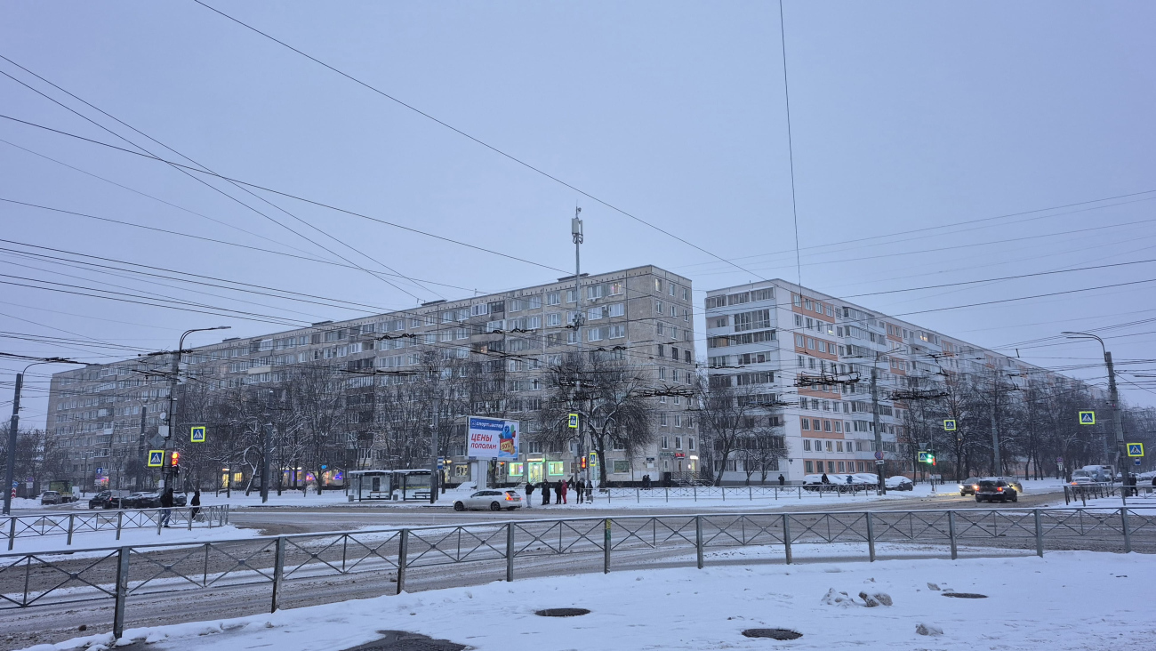 Санкт-Петербург, Улица Белы Куна, 20 корп. 1; Пражская улица, 15