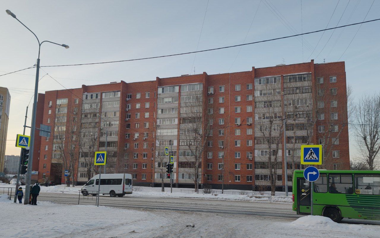 Тюмень, Улица Ватутина, 79 корп. 1; Улица Ватутина, 79