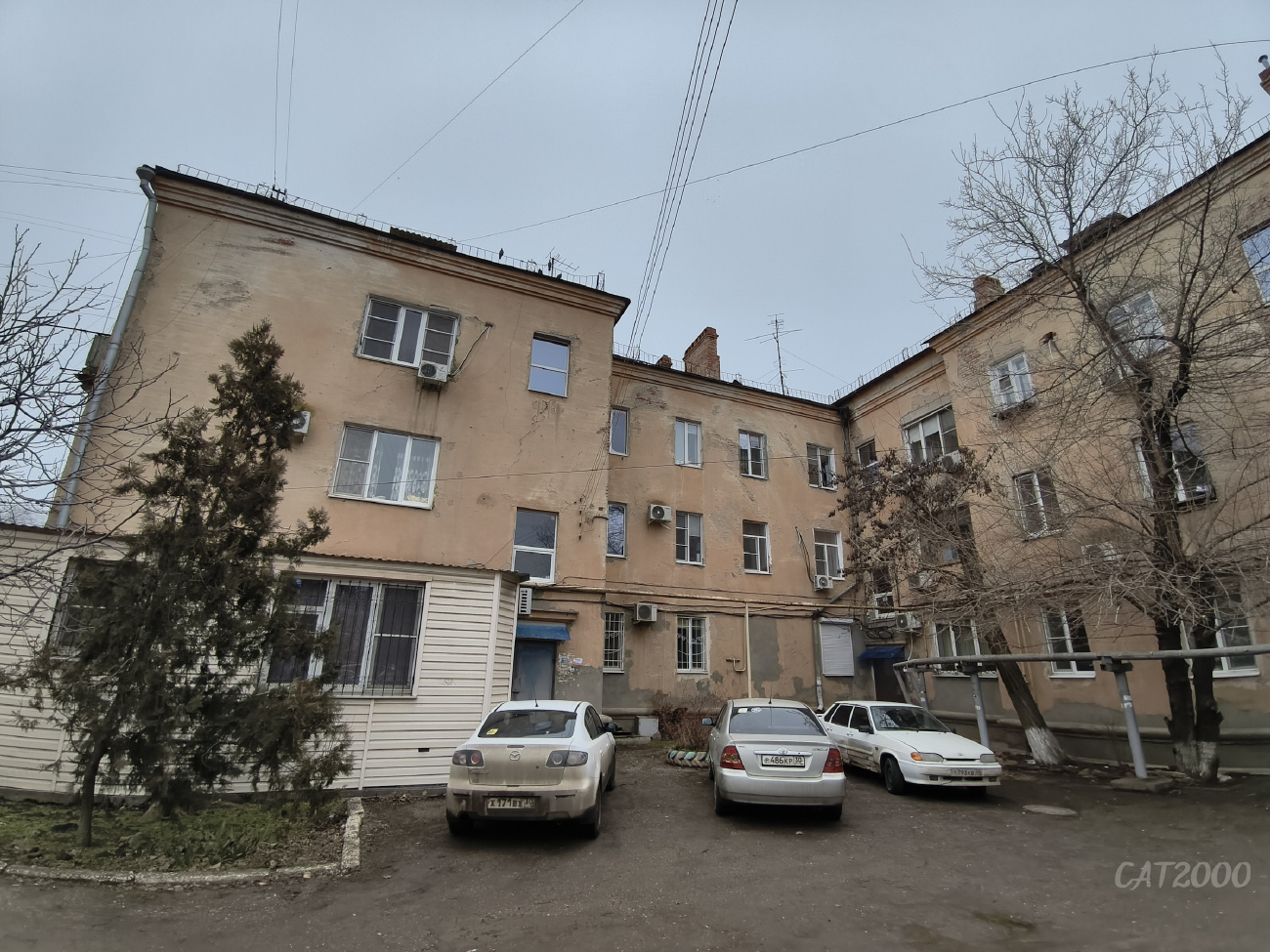 Астрахань, Улица Богдана Хмельницкого, 15 / Улица Генерала Епишева, 22