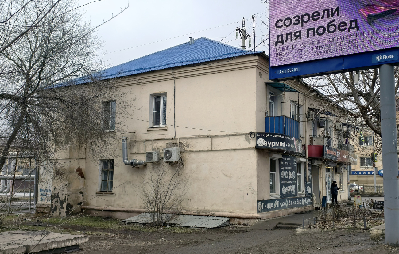 Астрахань, Улица Кирова, 94 / Улица Николая Островского, 120