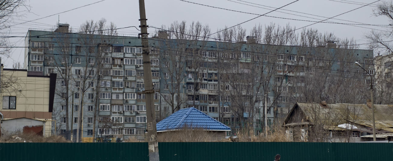 Астрахань, Улица Валерии Барсовой, 12 корп. 1