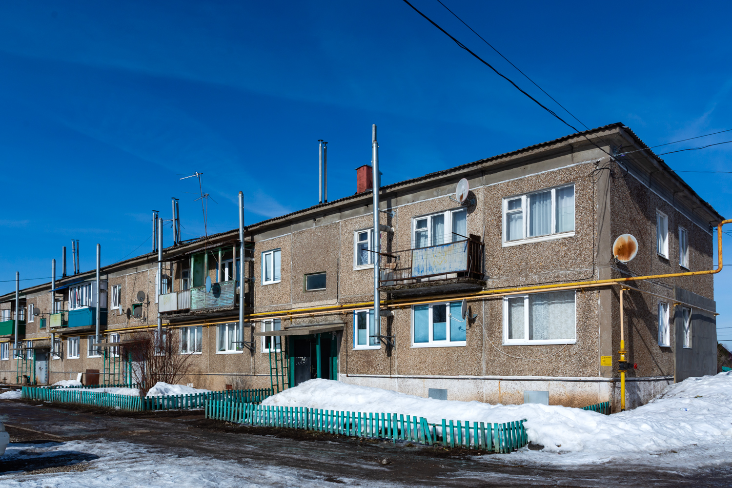 Благовещенский район, прочие н.п., с. Ильино-Поляна, улица Мира, 16