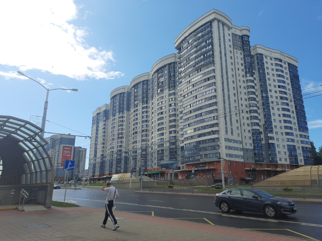 Минск, Проспект Дзержинского, 20; Проспект Дзержинского, 22