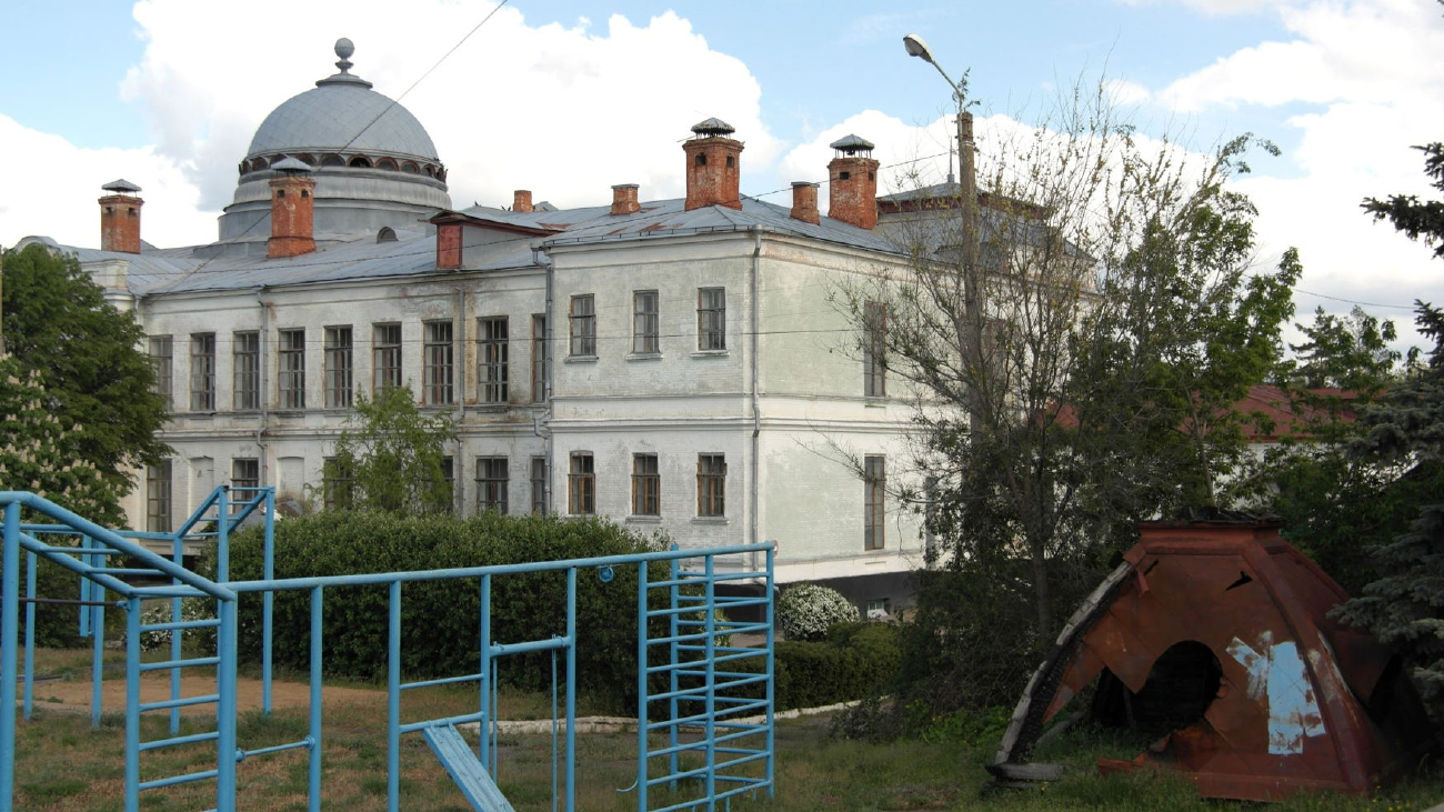 Павловск, Улица 1 Мая, 13