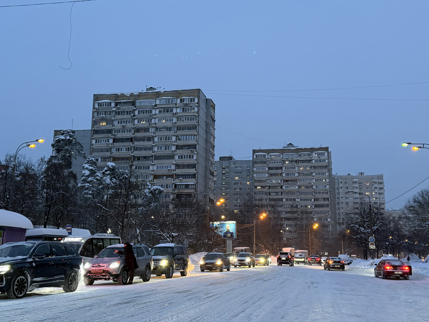 Королёв, Улица Исаева, 1; Улица Исаева, 3