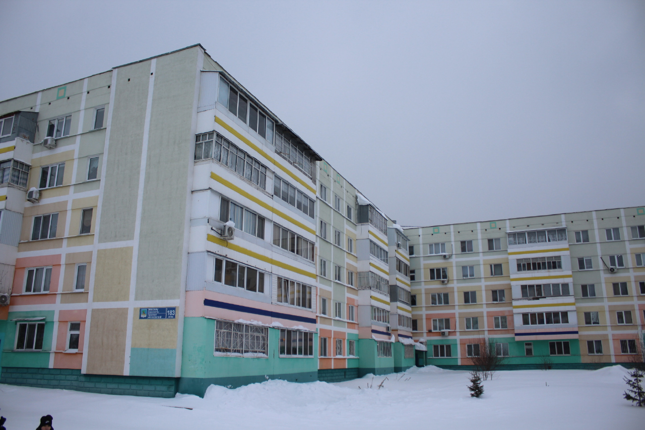 Nabierieżnyje Czełny, Московский проспект, 183