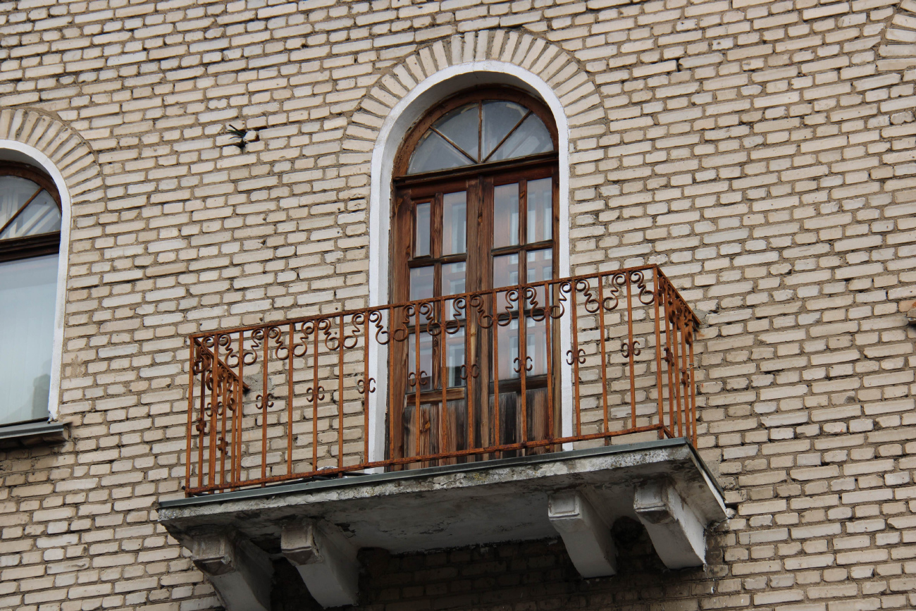 Минск, Улица Серафимовича, 13