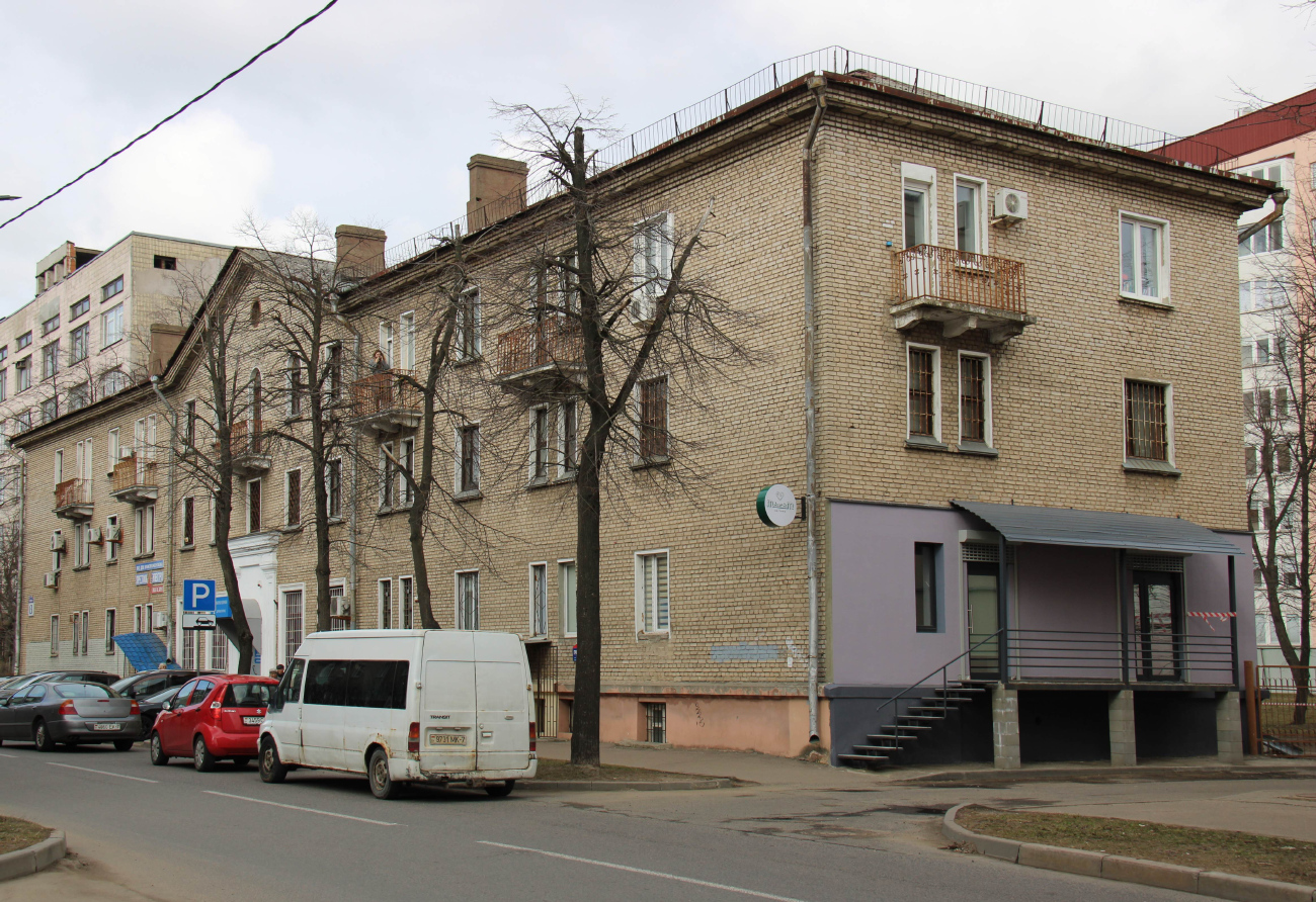 Минск, Улица Серафимовича, 13