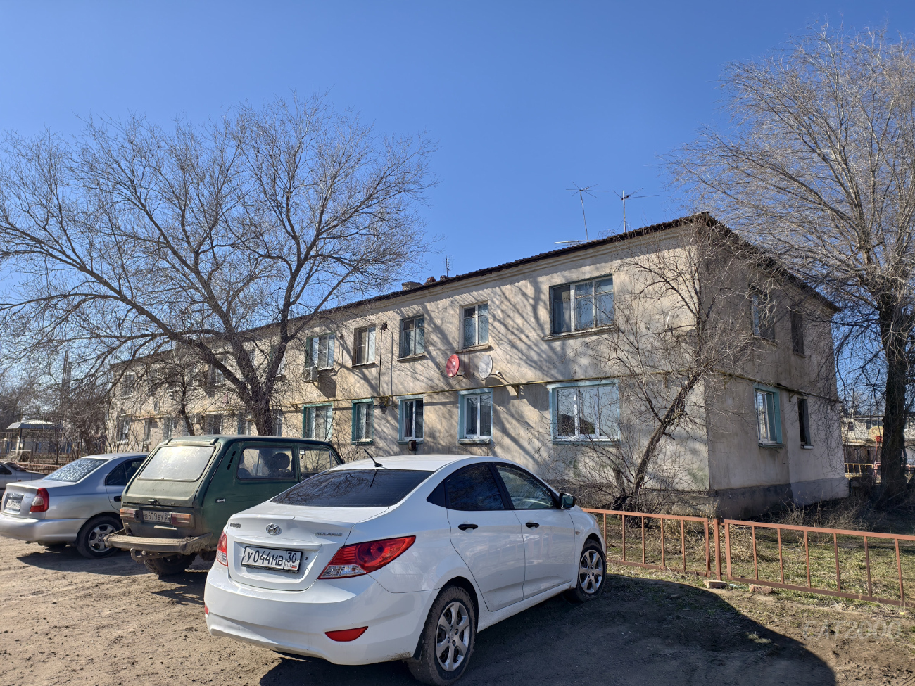 Трудфронт, Улица Капитана Сафронова, 12