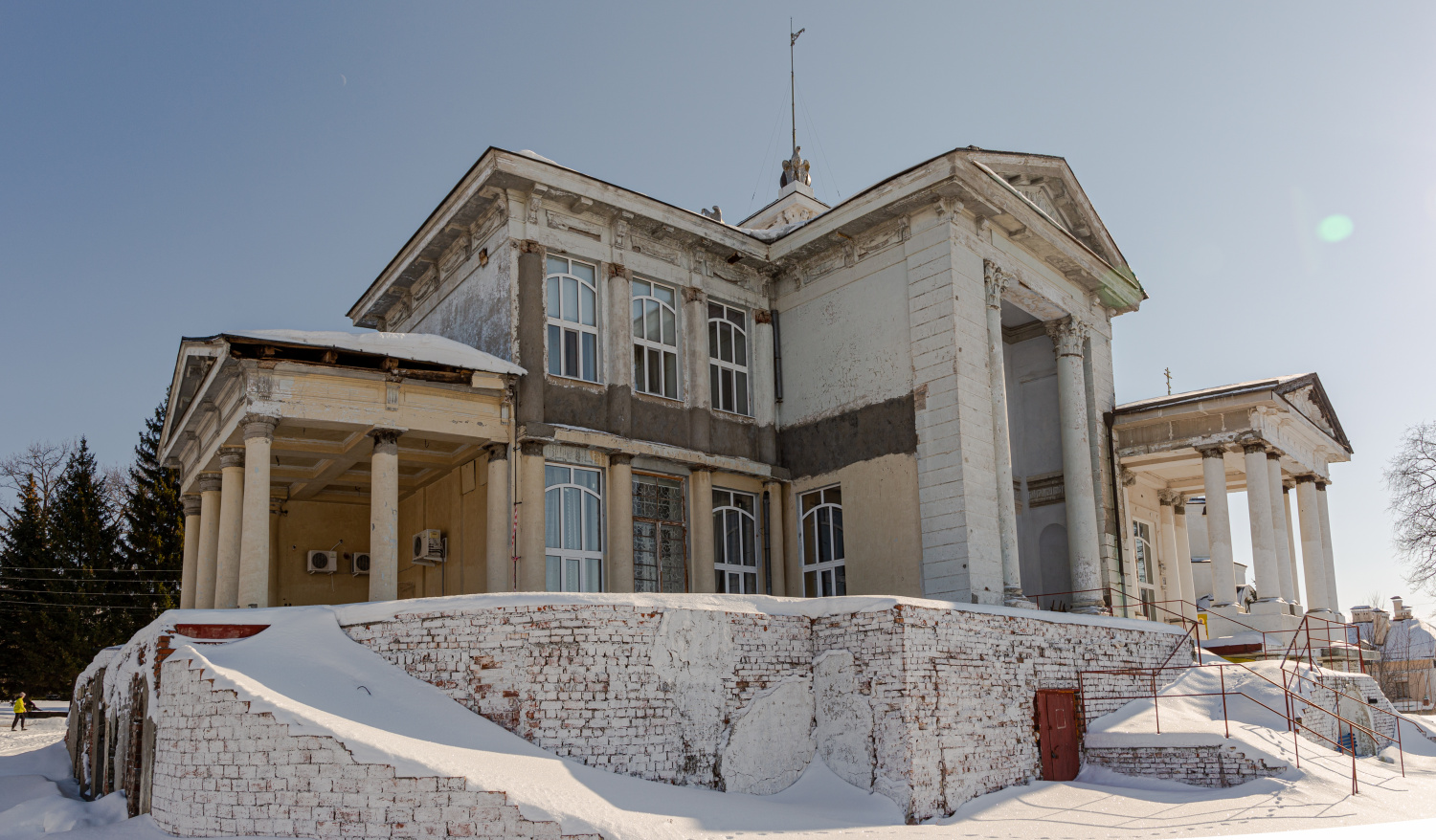 Samara, 9-я просека, 5-я линия, 1 корп. 1