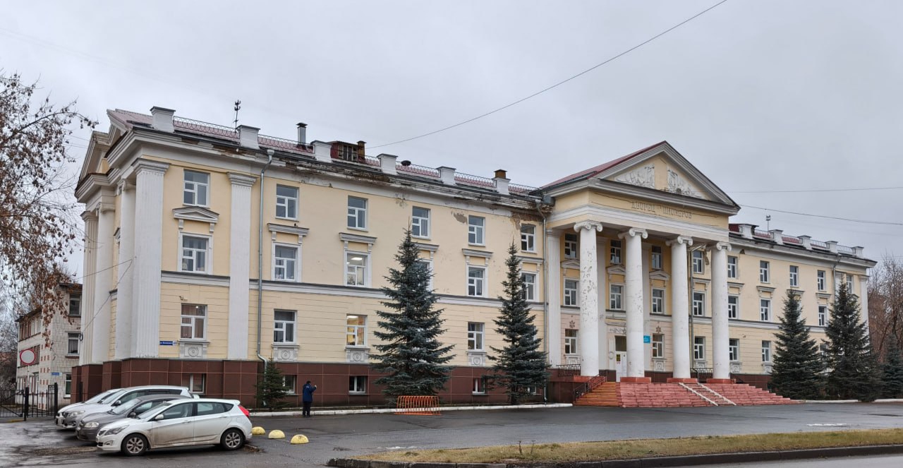 Лесной, Улица Белинского, 49