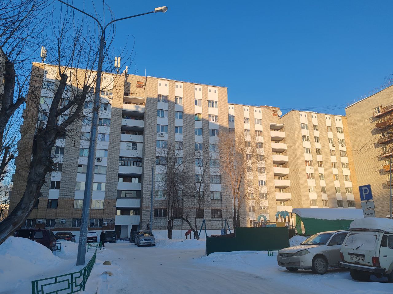 Тюмень, Улица Республики, 212