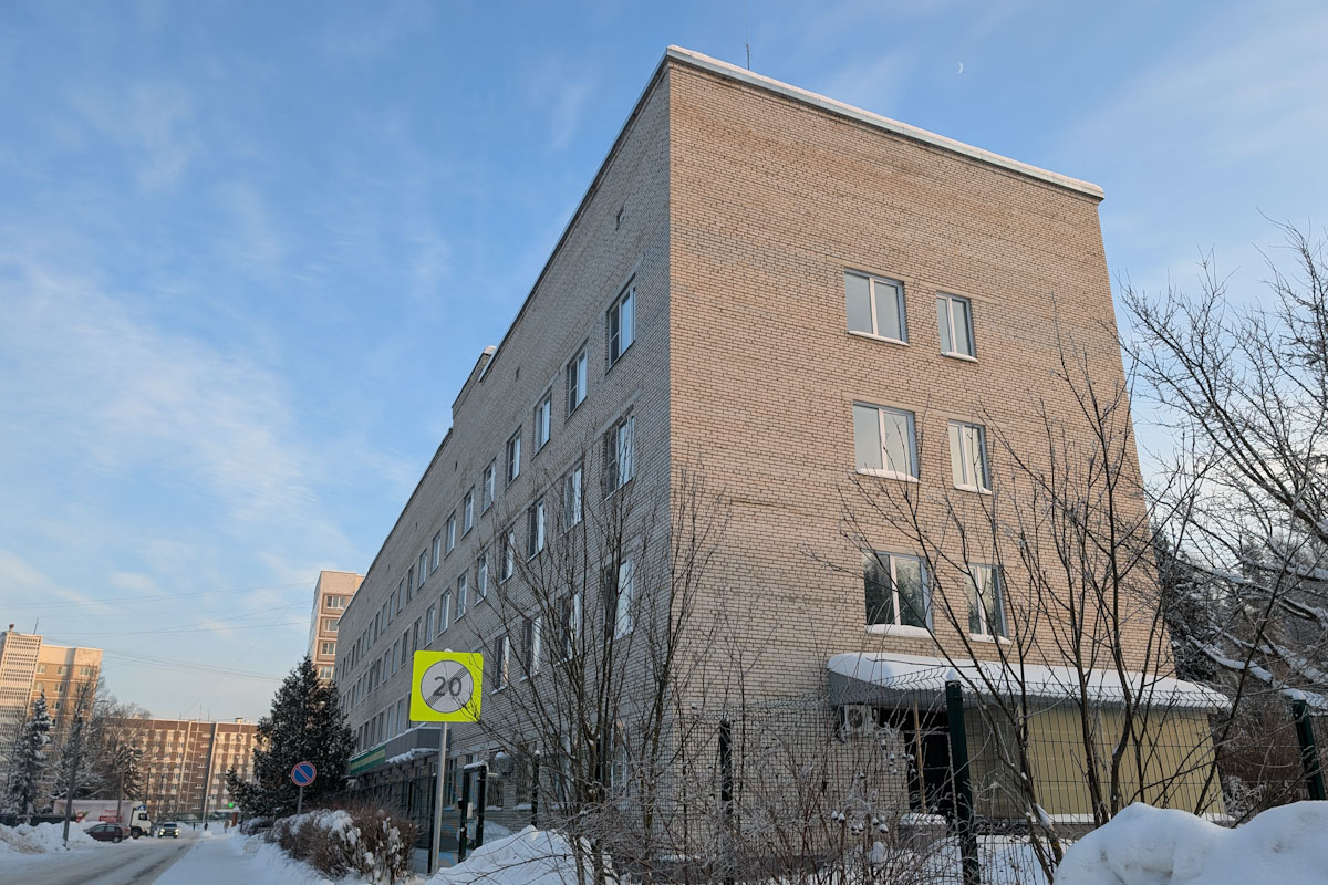 Городской округ Серпухов, прочие н.п., пос. Оболенск, Солнечная улица, 2