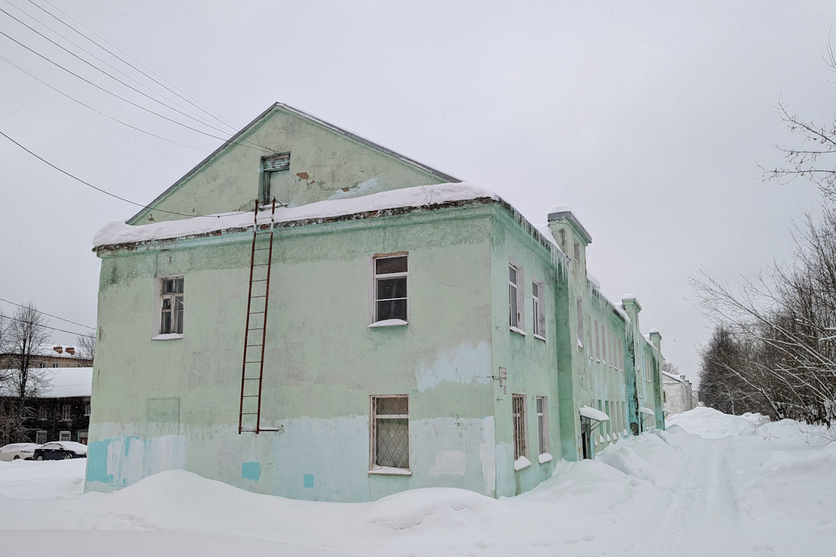 Краснозаводск, Улица 1 Мая, 14