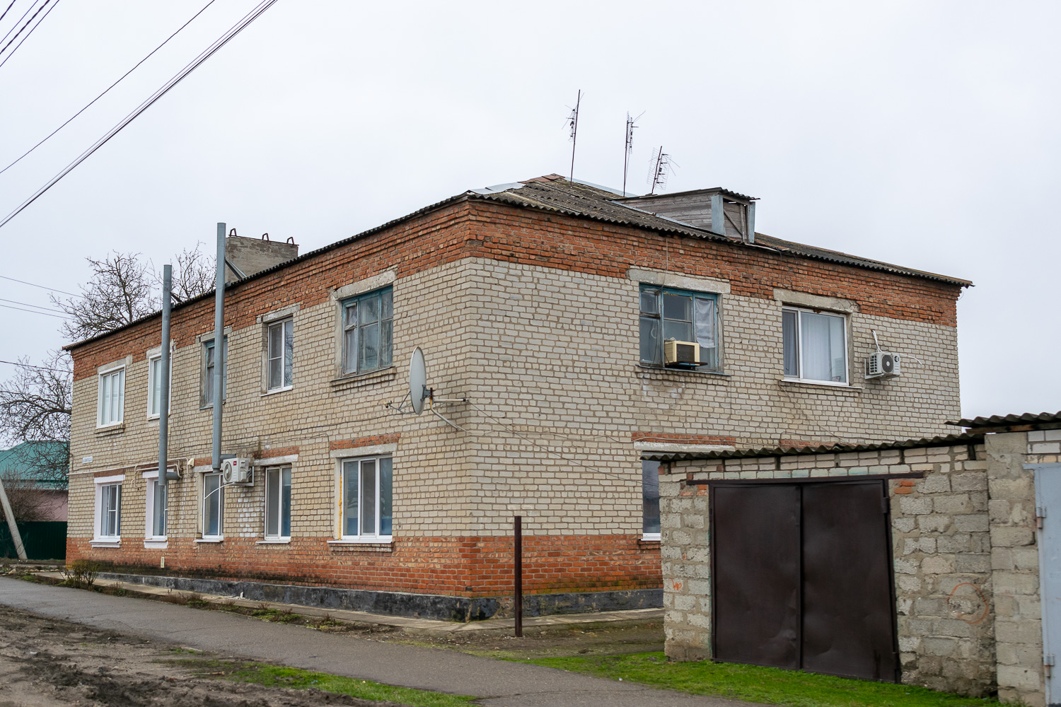 Павловский район, прочие н. п., станица Павловская, Кубанская улица, 27