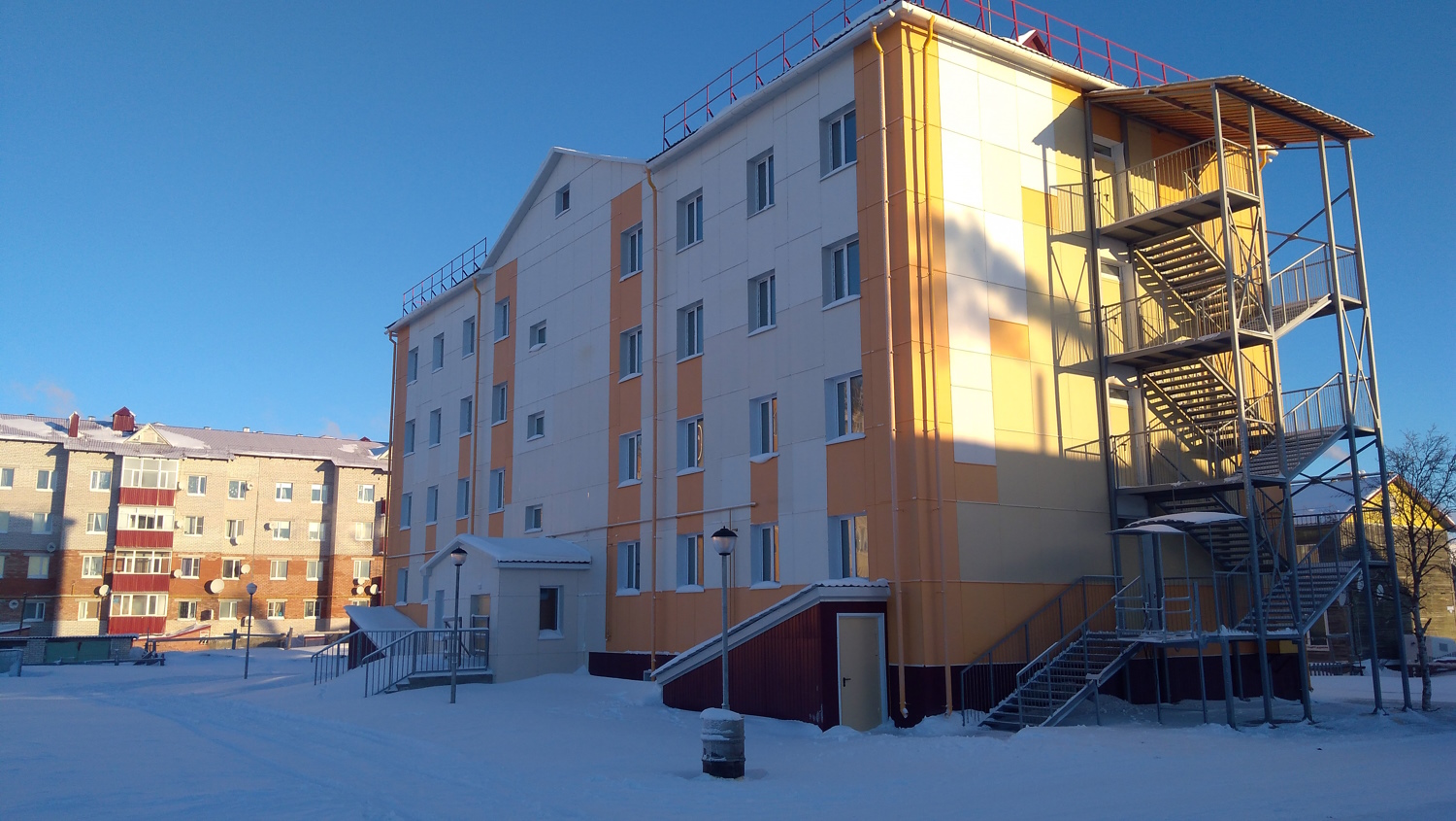 Нарьян-Мар, Улица Рыбников, 1В