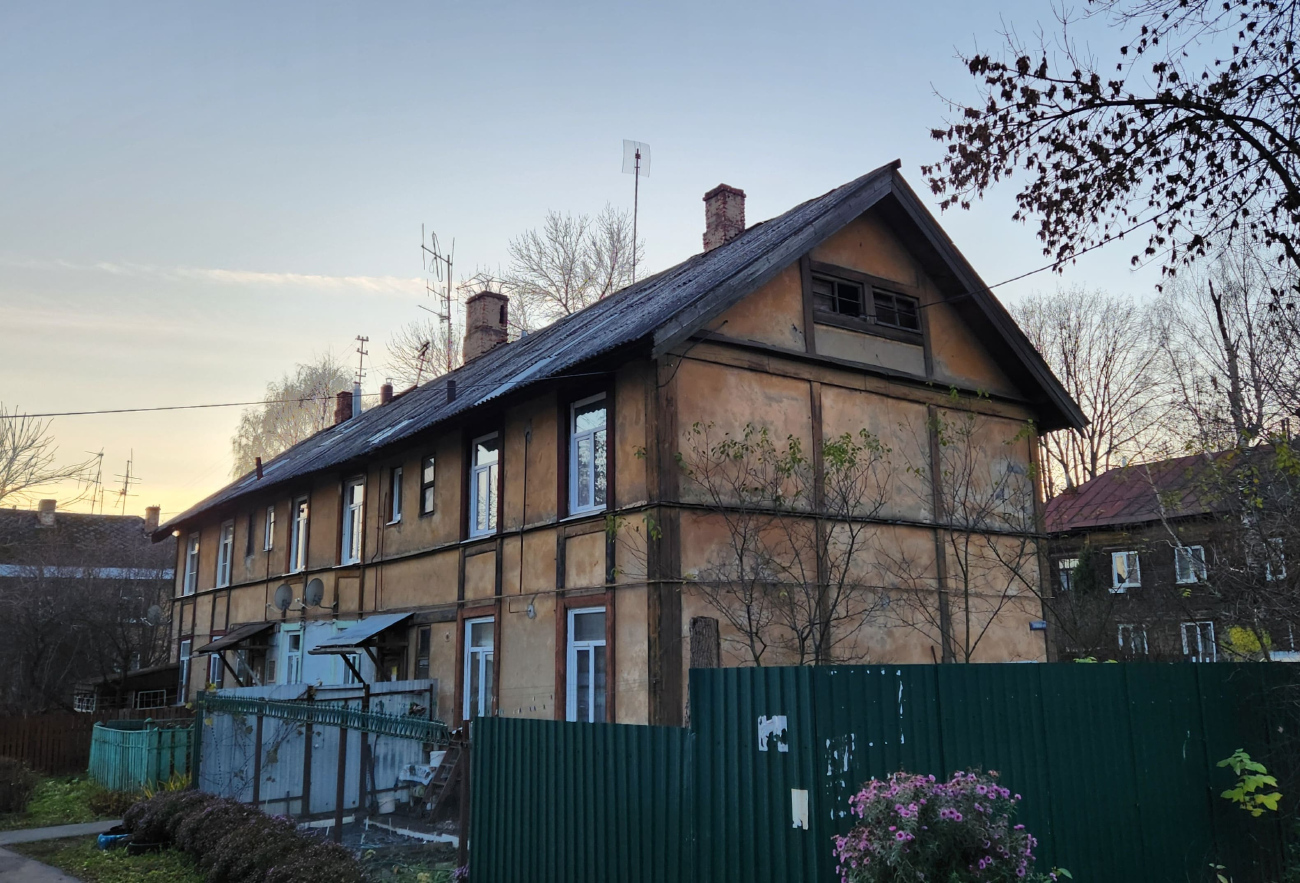 Иваново, Гаражная улица, 1 / Гаражный переулок, 3