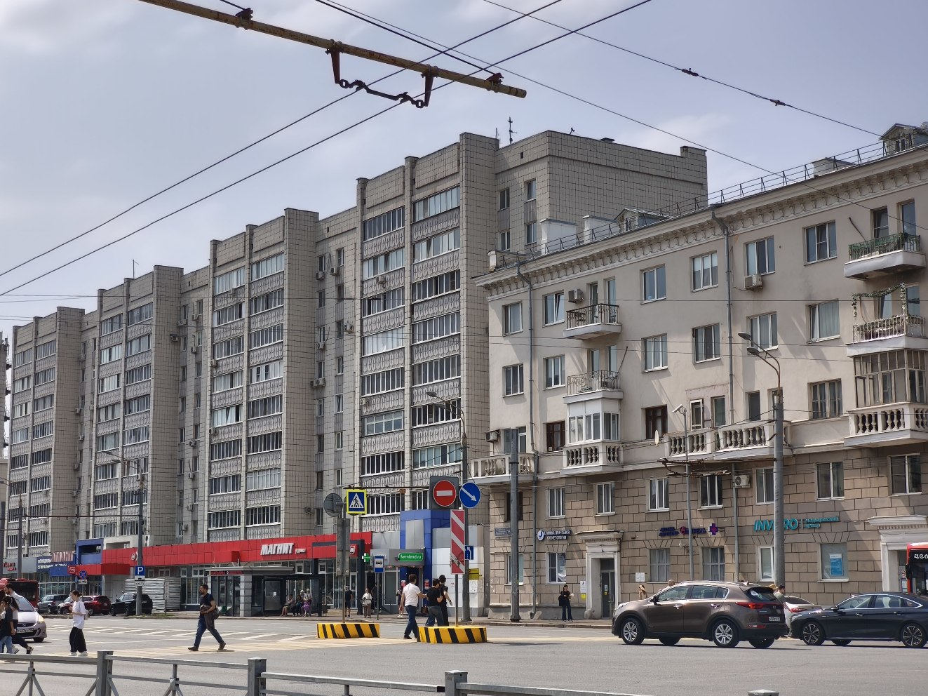 Казань, Улица Татарстан, 18; Улица Татарстан, 16