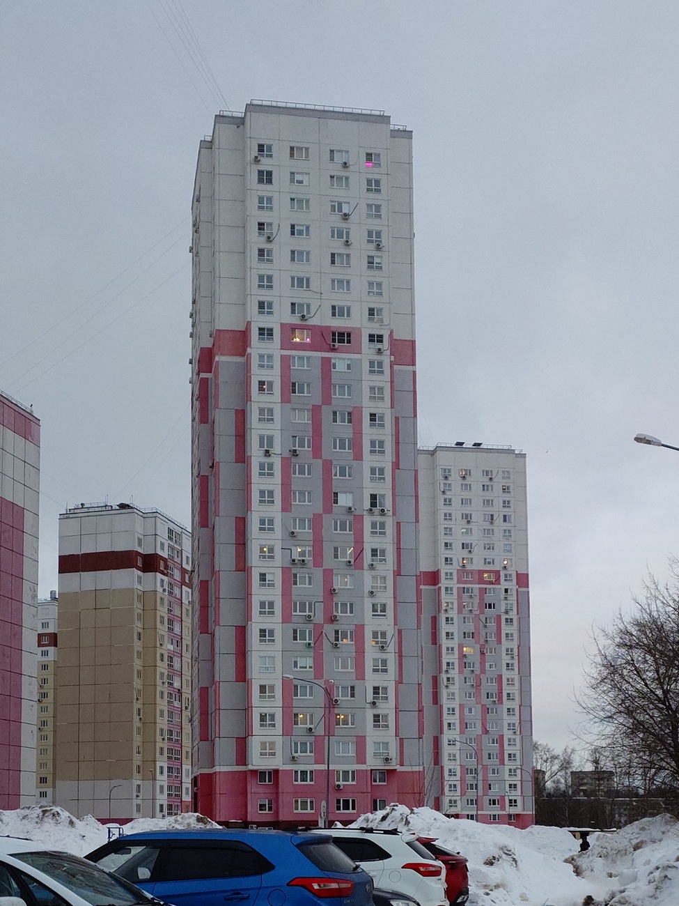 Нижний Новгород, Бульвар 60-летия Октября, 23 корп. 3; Бульвар 60-летия Октября, 21 корп. 2; Бульвар 60-летия Октября, 21 корп. 3