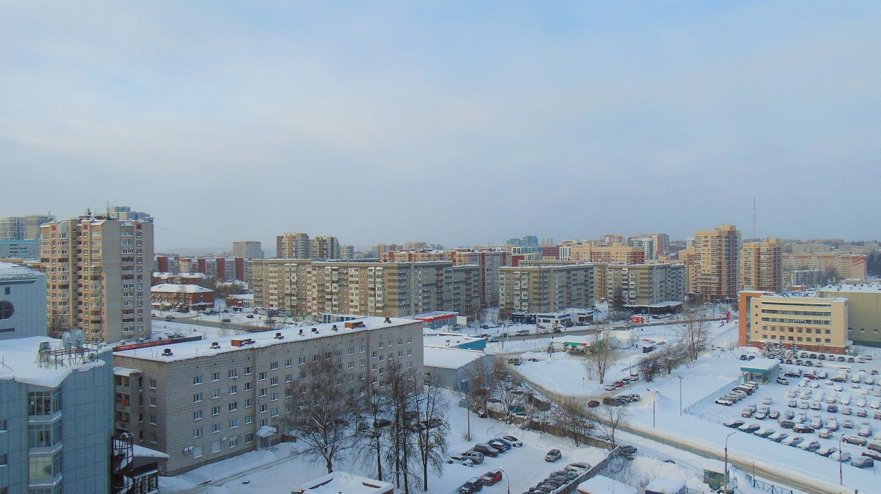 Ижевск, Пушкинская улица, 373; Улица Карла Маркса, 438. Ижевск — Панорамы