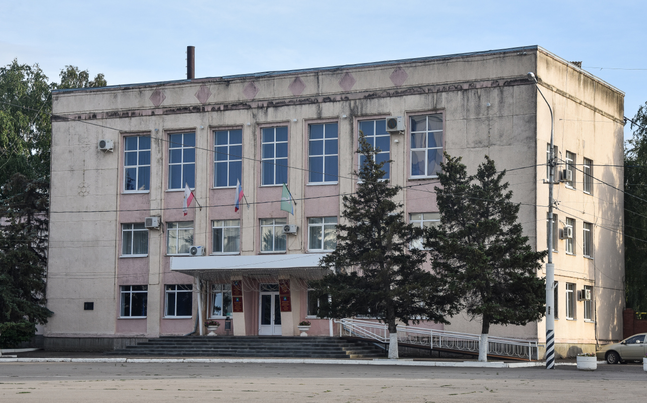 Маркс, Проспект Ленина, 12